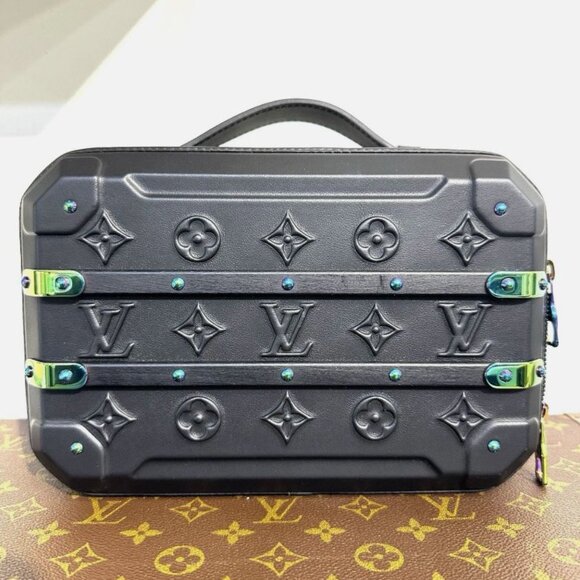 RARE! NEW- Louis Vuitton M21935 Black Calfskin Future Trunk Iridescent Hardware - Picture 2 of 8